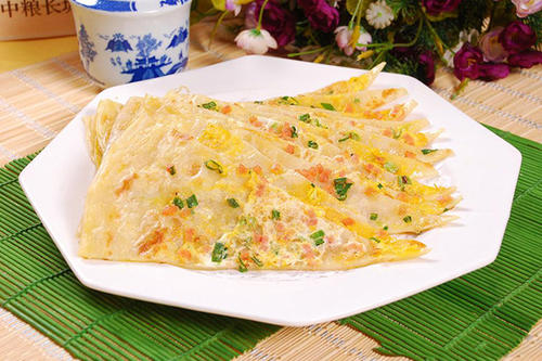 雞蛋餅面糊用熱水還是涼水 雞蛋餅的熱量高嗎 雞蛋餅面糊用熱水還是涼水 雞蛋餅的熱量高嗎