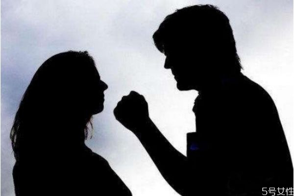 家暴屬于心理疾病嗎 家暴男人是什么心理 家暴屬于心理疾病嗎 家暴男人是什么心理