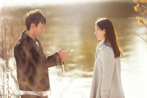 戀愛(ài)要把家境做第一門(mén)檻嗎 戀愛(ài)把家境當(dāng)?shù)谝婚T(mén)檻好嗎