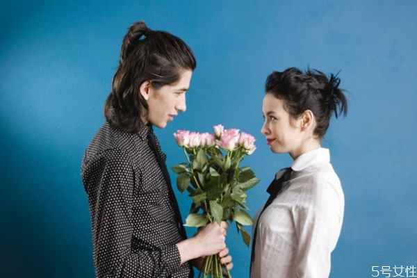 老公有外遇我想離婚怎么辦 如何發(fā)現(xiàn)老公出軌 老公有外遇我想離婚怎么辦 如何發(fā)現(xiàn)老公出軌