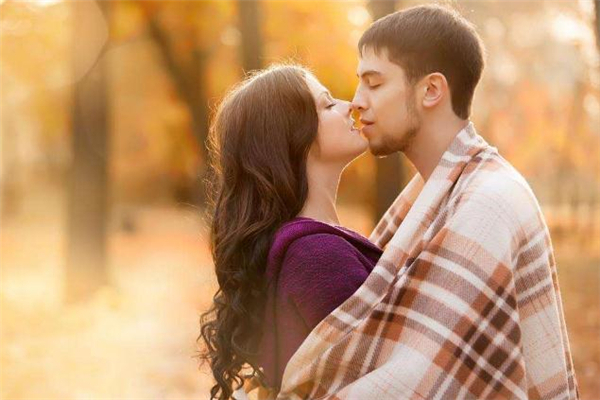 夫妻兩人都出軌怎么辦 夫妻都出軌還能繼續(xù)下去嗎 夫妻兩人都出軌怎么辦 夫妻都出軌還能繼續(xù)下去嗎