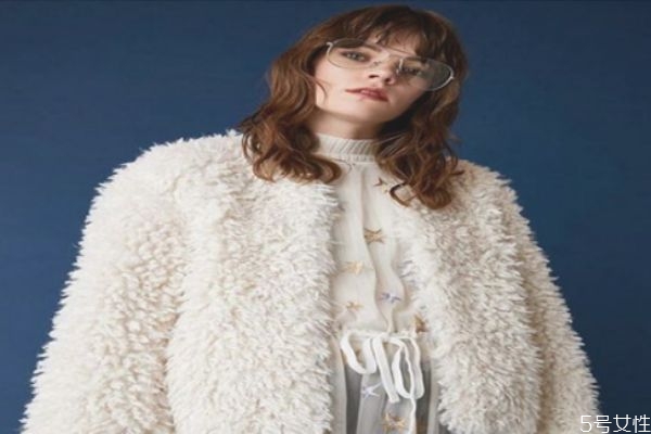 什么是羊羔絨 羊羔絨的特點