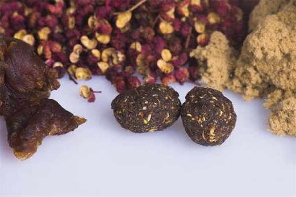 南懷瑾肚臍貼會(huì)引起失眠嗎 用南懷瑾肚臍貼會(huì)上火嗎 南懷瑾肚臍貼會(huì)引起失眠嗎 用南懷瑾肚臍貼會(huì)上火嗎