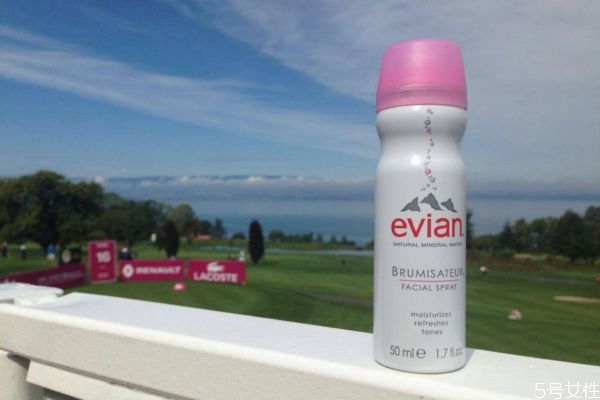 依云噴霧有什么功效 依云噴霧孕婦可以用嗎 依云噴霧有什么功效 依云噴霧孕婦可以用嗎