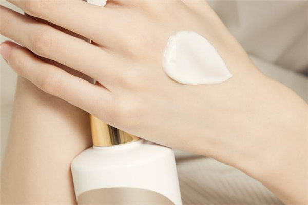 olay煙酰胺身體乳多少錢(qián) olay煙酰胺身體乳在哪買(mǎi)