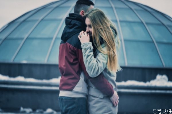 老公騙你怎么對(duì)付他 怎么對(duì)付愛撒謊的老公