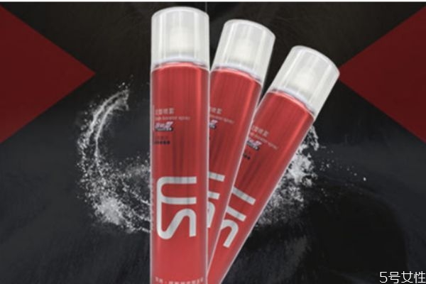 定型水傷頭發(fā)嗎 定型水能過夜嗎 定型水傷頭發(fā)嗎 定型水能過夜嗎