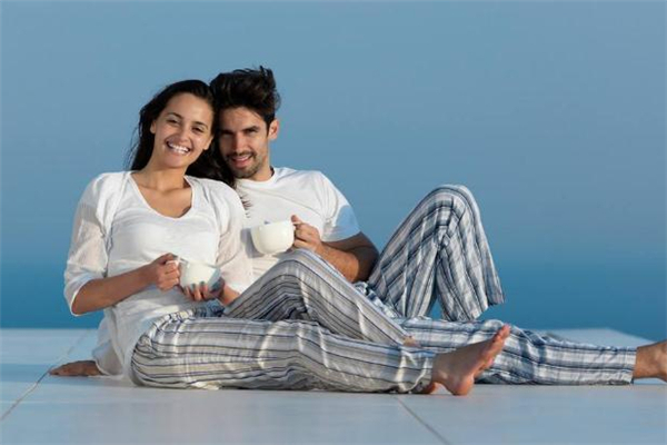 結(jié)婚不到一年離婚彩禮能拿回嗎 結(jié)婚不到一年離婚財(cái)產(chǎn)怎么分 結(jié)婚不到一年離婚彩禮能拿回嗎 結(jié)婚不到一年離婚財(cái)產(chǎn)怎么分