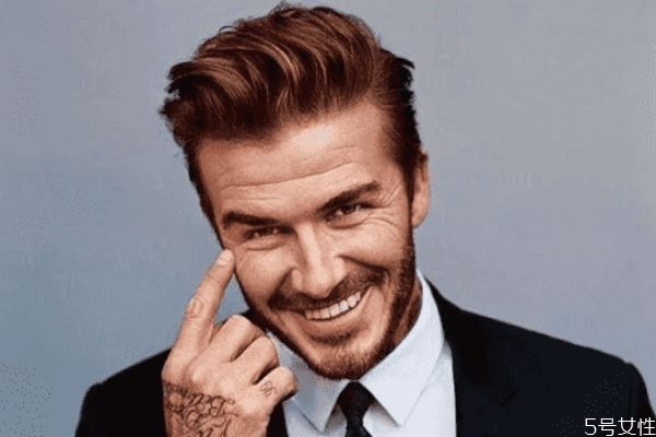 啫喱膏每天使用需要洗頭嗎 啫喱膏對(duì)頭發(fā)有傷害嗎