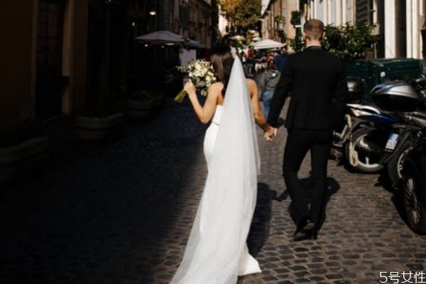 老公不愛自己怎么辦 怎樣對付不愛你的老公 老公不愛自己怎么辦 怎樣對付不愛你的老公