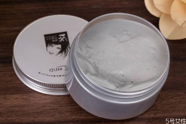 用了發(fā)泥需要當(dāng)天晚上洗掉嗎 用了發(fā)泥需不需要洗掉 用了發(fā)泥需要當(dāng)天晚上洗掉嗎 用了發(fā)泥需不需要洗掉