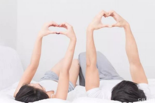 無(wú)性的婚姻正常嗎 婚姻中可以沒(méi)有性嗎 無(wú)性的婚姻正常嗎 婚姻中可以沒(méi)有性嗎