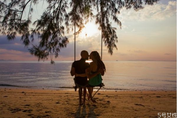 如何經(jīng)營(yíng)好自己的婚姻 婚姻要如何經(jīng)營(yíng) 如何經(jīng)營(yíng)好自己的婚姻 婚姻要如何經(jīng)營(yíng)