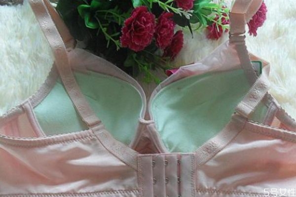 內(nèi)衣發(fā)黃的原因 為什么內(nèi)衣會發(fā)黃