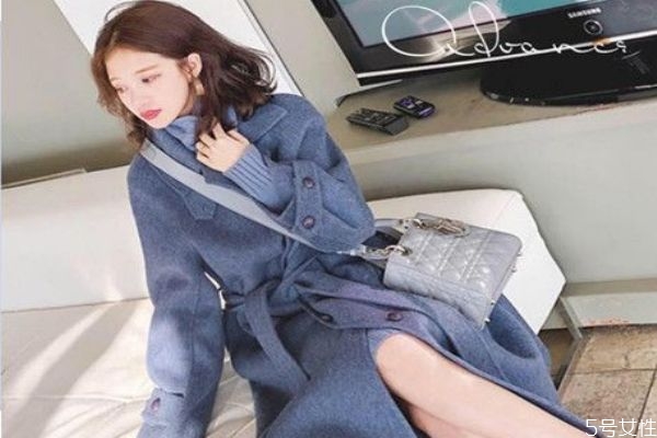 澳毛和羊毛哪個(gè)貴 澳毛和羊毛有什么區(qū)別 澳毛和羊毛哪個(gè)貴 澳毛和羊毛有什么區(qū)別