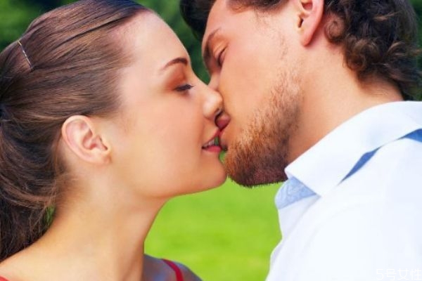 怎么樣處理好夫妻關(guān)系 如何處理夫妻關(guān)系 怎么樣處理好夫妻關(guān)系 如何處理夫妻關(guān)系