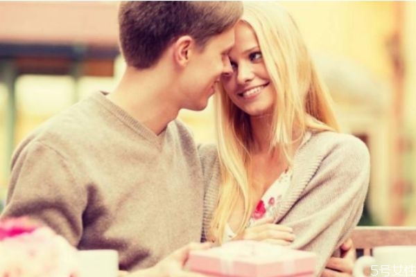 夫妻不和睦怎么辦 夫妻吵架冷戰(zhàn)怎么辦 夫妻不和睦怎么辦 夫妻吵架冷戰(zhàn)怎么辦