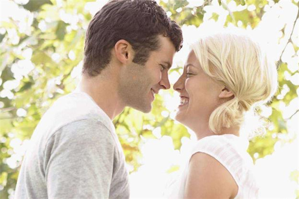 男人有錢都會(huì)養(yǎng)小三嗎 男人有錢都會(huì)出軌嗎 男人有錢都會(huì)養(yǎng)小三嗎 男人有錢都會(huì)出軌嗎