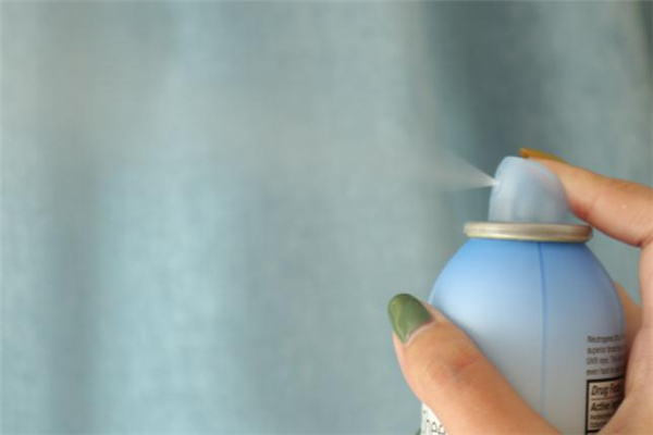 露得清防曬噴霧防水嗎 露得清防曬噴霧和防曬霜哪個(gè)好 露得清防曬噴霧防水嗎 露得清防曬噴霧和防曬霜哪個(gè)好