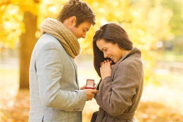 剛結(jié)婚就出軌的男人心理 剛結(jié)婚就出軌的男人值得原諒嗎 剛結(jié)婚就出軌的男人心理 剛結(jié)婚就出軌的男人值得原諒嗎