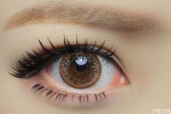 美瞳正反怎么區(qū)分 區(qū)分美瞳正反的方法 美瞳正反怎么區(qū)分 區(qū)分美瞳正反的方法