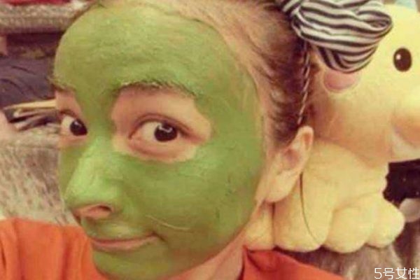 經(jīng)期可以敷面膜嗎 經(jīng)期敷面膜會怎么樣 經(jīng)期可以敷面膜嗎 經(jīng)期敷面膜會怎么樣