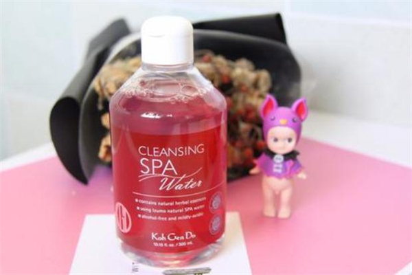 江原道卸妝水有酒精嗎 江原道卸妝水是什么味道 江原道卸妝水有酒精嗎 江原道卸妝水是什么味道