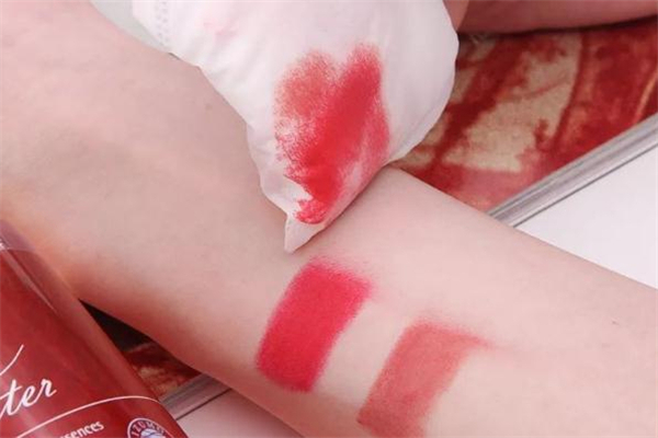 江原道卸妝水在哪里買 江原道卸妝水會(huì)長(zhǎng)閉口嗎