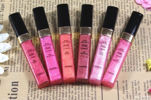 唇彩和唇蜜有什么區(qū)別 唇彩好還是唇蜜好 唇彩和唇蜜有什么區(qū)別 唇彩好還是唇蜜好