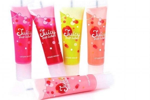 唇彩和唇蜜有什么區(qū)別 唇彩好還是唇蜜好 唇彩和唇蜜有什么區(qū)別 唇彩好還是唇蜜好