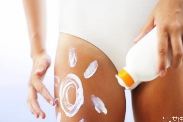 皮膚曬黑還能恢復嗎 皮膚被曬黑了怎么才能變白