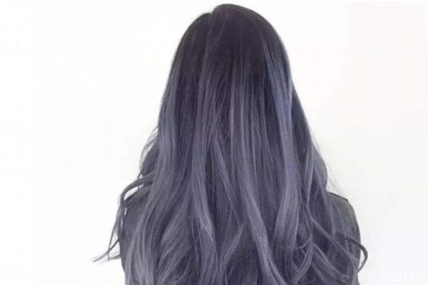 皮膚黑適合什么發(fā)色 適合黑皮膚女生的發(fā)色 皮膚黑適合什么發(fā)色 適合黑皮膚女生的發(fā)色