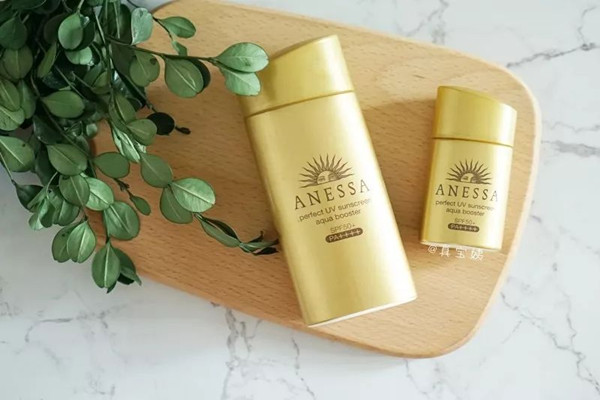 涂防曬的誤區(qū)有哪些 涂防曬的錯誤方法有哪些 涂防曬的誤區(qū)有哪些 涂防曬的錯誤方法有哪些