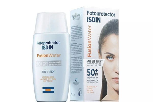 涂防曬的誤區(qū)有哪些 涂防曬的錯誤方法有哪些 涂防曬的誤區(qū)有哪些 涂防曬的錯誤方法有哪些