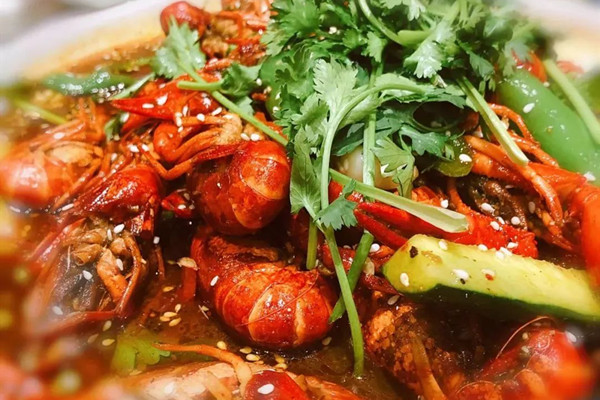 黃瓜小龍蝦怎做好吃 黃瓜小龍蝦的做法 黃瓜小龍蝦怎做好吃 黃瓜小龍蝦的做法