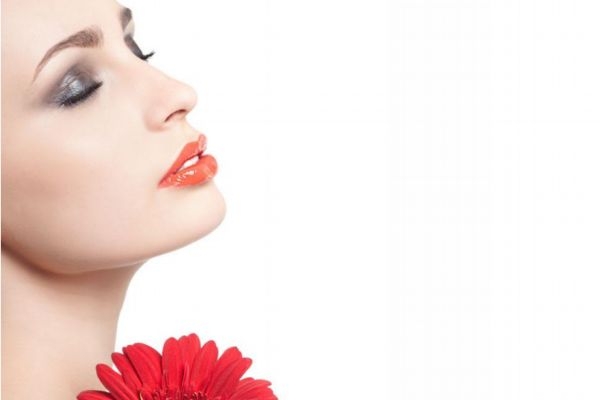 為什么t字區(qū)毛孔粗大 t字區(qū)毛孔粗大的原因 為什么t字區(qū)毛孔粗大 t字區(qū)毛孔粗大的原因