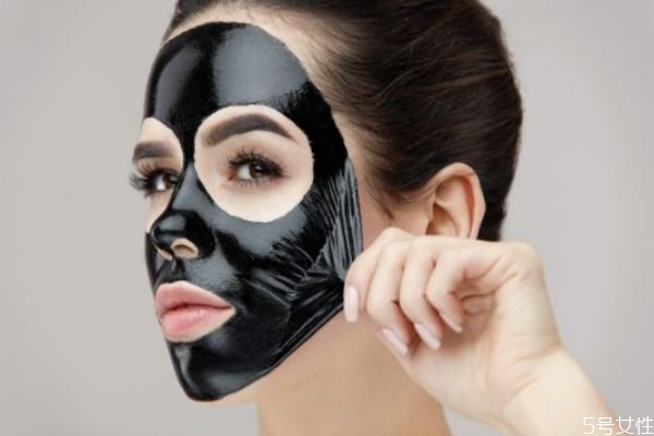 面膜可以長時(shí)間放在冰箱里嗎 面膜使用小技巧
