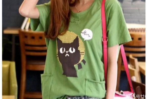 淺綠色上衣怎么搭配褲子 淺綠色上衣搭配技巧 淺綠色上衣怎么搭配褲子 淺綠色上衣搭配技巧