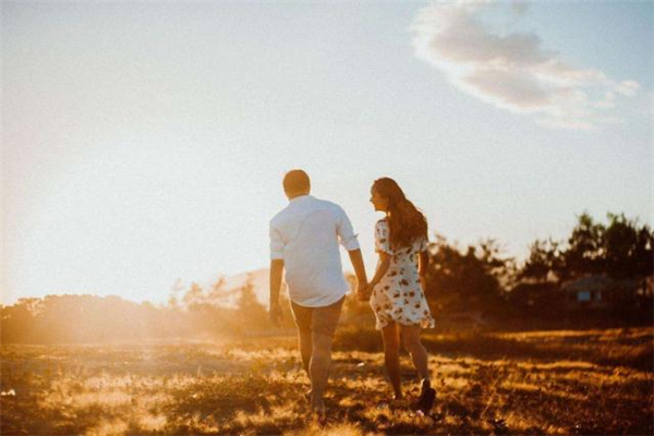 小三主動(dòng)退出男人會(huì)傷心嗎 小三主動(dòng)退出男人什么心情 小三主動(dòng)退出男人會(huì)傷心嗎 小三主動(dòng)退出男人什么心情