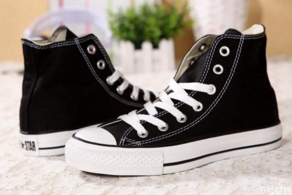 匡威高邦適合春夏穿嗎 春夏可以穿匡威高邦鞋嗎 匡威高邦適合春夏穿嗎 春夏可以穿匡威高邦鞋嗎