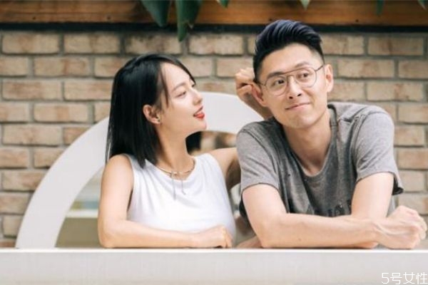 夫妻湊合過(guò)日子的表現(xiàn) 搭伙過(guò)日子的婚姻表現(xiàn) 夫妻湊合過(guò)日子的表現(xiàn) 搭伙過(guò)日子的婚姻表現(xiàn)