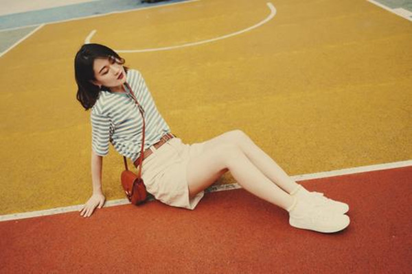 夏季港風怎樣穿搭 夏季港風穿搭推薦 夏季港風怎樣穿搭 夏季港風穿搭推薦