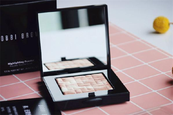 芭比波朗五花肉高光多少錢 芭比波朗五花肉高光保質(zhì)期 芭比波朗五花肉高光多少錢 芭比波朗五花肉高光保質(zhì)期