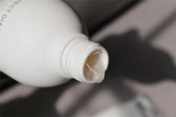 完美日記白胖子洗面奶成分 白胖子洗面奶孕婦可以用嗎 完美日記白胖子洗面奶成分 白胖子洗面奶孕婦可以用嗎