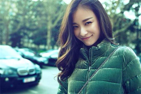 鯰魚臉適合什么發(fā)型 鯰魚臉女生留什么發(fā)型好看 鯰魚臉適合什么發(fā)型 鯰魚臉女生留什么發(fā)型好看