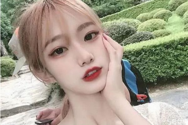 皮膚粗糙是什么原因 面部皮膚干燥粗糙 皮膚粗糙是什么原因 面部皮膚干燥粗糙