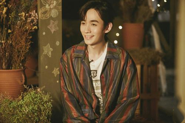 分手半年不聯(lián)系能復(fù)合 分手半年不聯(lián)系想復(fù)合怎么辦 分手半年不聯(lián)系能復(fù)合 分手半年不聯(lián)系想復(fù)合怎么辦