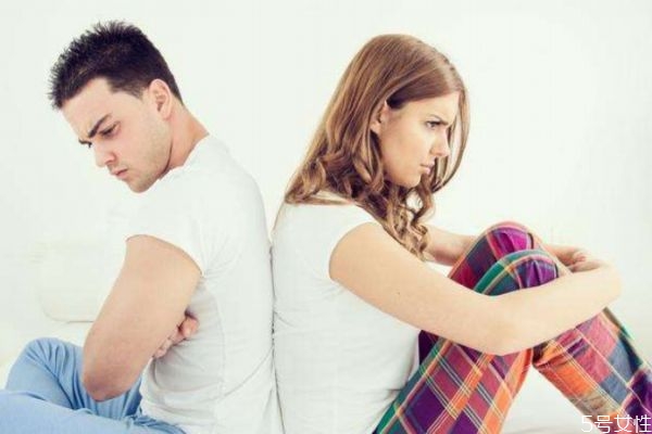 女人出軌年齡高峰期 女人出軌高峰期的年齡 女人出軌年齡高峰期 女人出軌高峰期的年齡