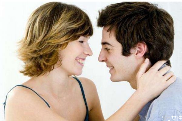 女人出軌年齡高峰期 女人出軌高峰期的年齡 女人出軌年齡高峰期 女人出軌高峰期的年齡