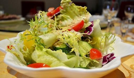 果蔬沙拉怎么做好吃 果蔬沙拉的做法 果蔬沙拉怎么做好吃 果蔬沙拉的做法